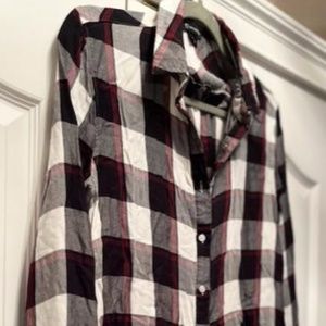 New Directions Brand Size Medium Color Black Red White and Gray